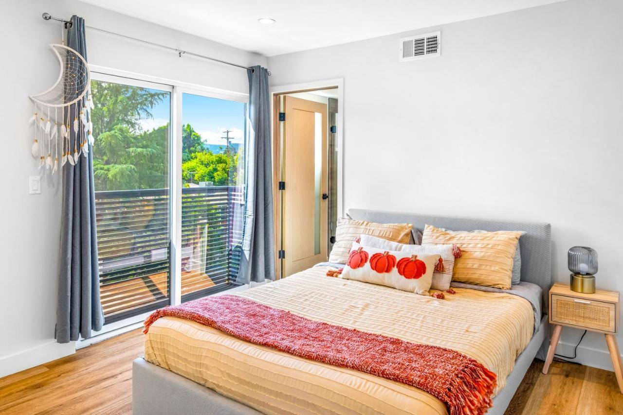 לוס אנג'לס Stylish Sherman Oaks Townhouse 3Bed + 3.5Bath All Master Suites מראה חיצוני תמונה